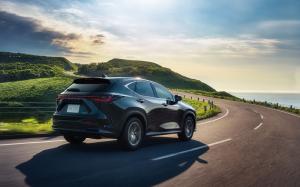 Toyota выбрала для новых гибридов Lexus NX топливосберегающие шины Yokohama