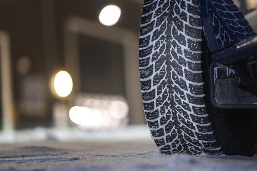 Nokian Tyres Hakkapeliitta C4 - надежный выбор для тех, кто ценит максимальное сцепление