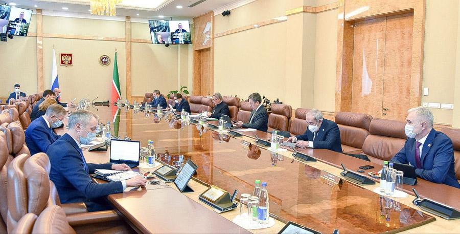 На Совете директоров «Татнефти» обсудили развитие шинного бизнеса Kama Tyres