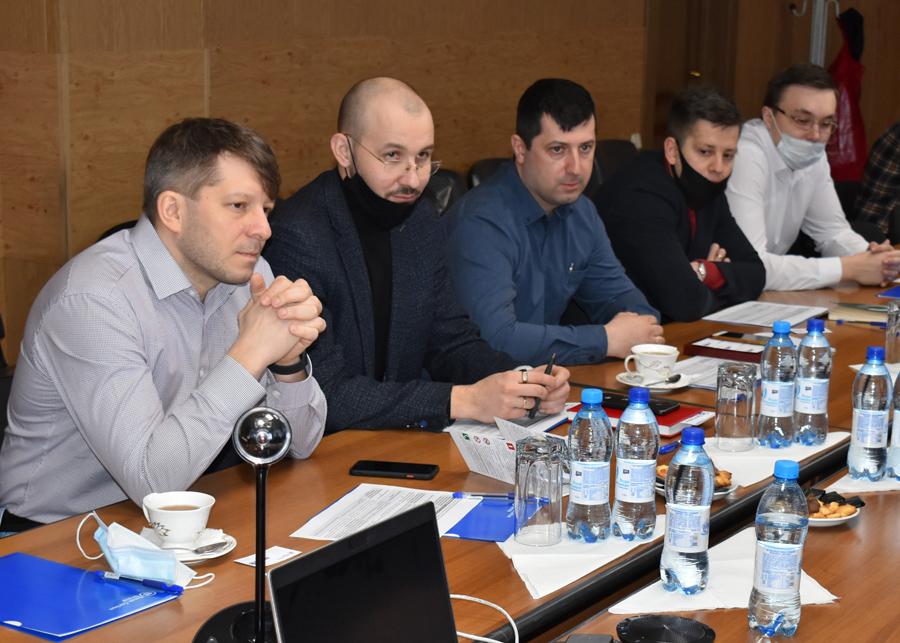 «Омсктехуглерод» развивает сотрудничество с научным сообществом