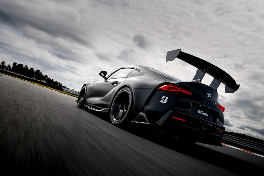 Bridgestone представила в Северной Америке трековую шину нового поколения Potenza RE-71RS