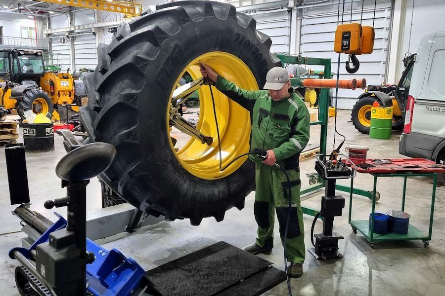 Российским фермерам предлагают услуги по восстановлению крупногабаритных агрошин