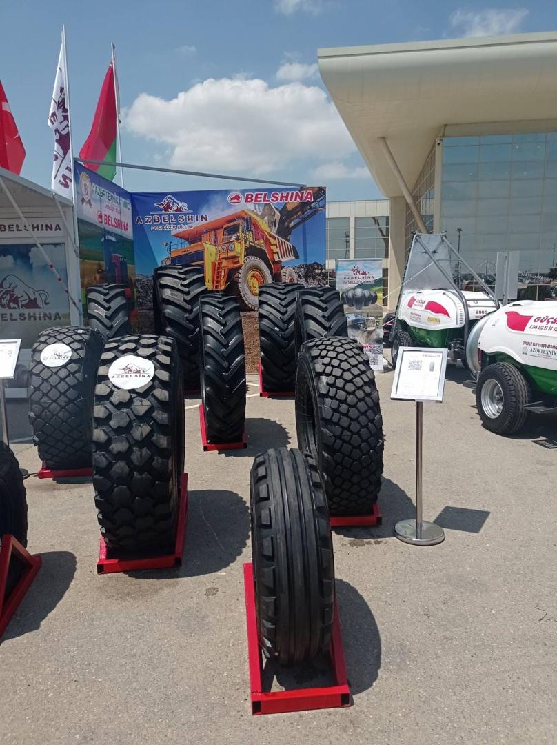 Бобруйские агрошины представили на выставке в столице Азербайджана