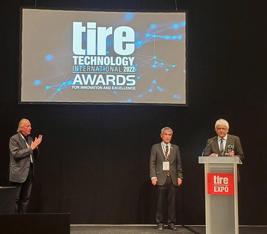 Sumitomo получает свою четвертую премию Tire Technology of the Year Award