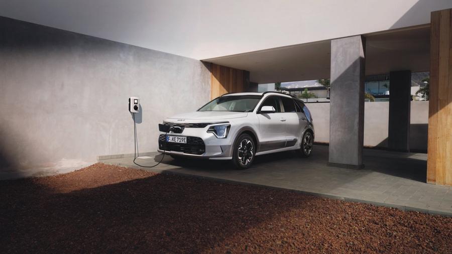 Новый Kia Niro будут комплектовать шинами премиум-класса от Continental