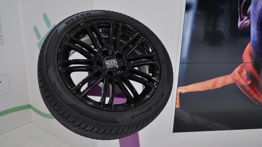 В Кельне прошла презентация новой UHP-шины Nexen N'Blue 4Season 2
