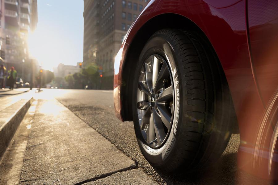 Новые шины Michelin Defender 2 обещают два года дополнительного срока службы