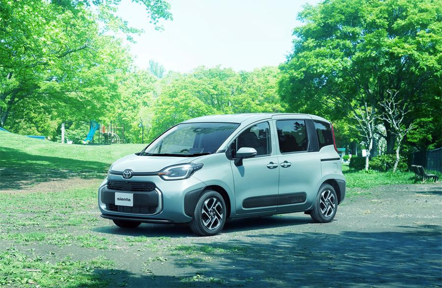 Экошины Dunlop Enasave EC300+ вошли в список стандартной комплектации Toyota Sienta