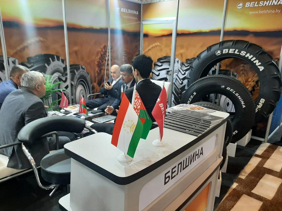 «Белшина» представила свою продукцию на выставке в Таджикистане