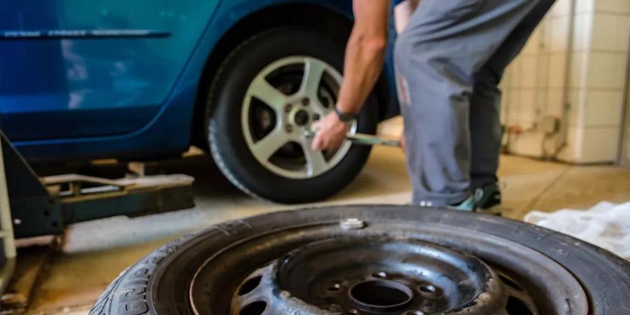 Без поставок из России в Финляндии сократился ассортимент зимних шин 