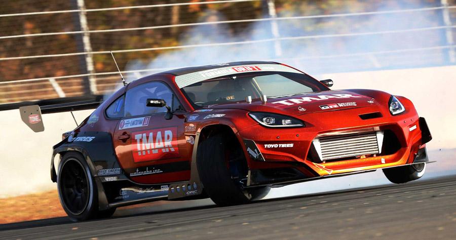 Шины Toyo помогли новичку серии Formula Drift Japan стать чемпионом