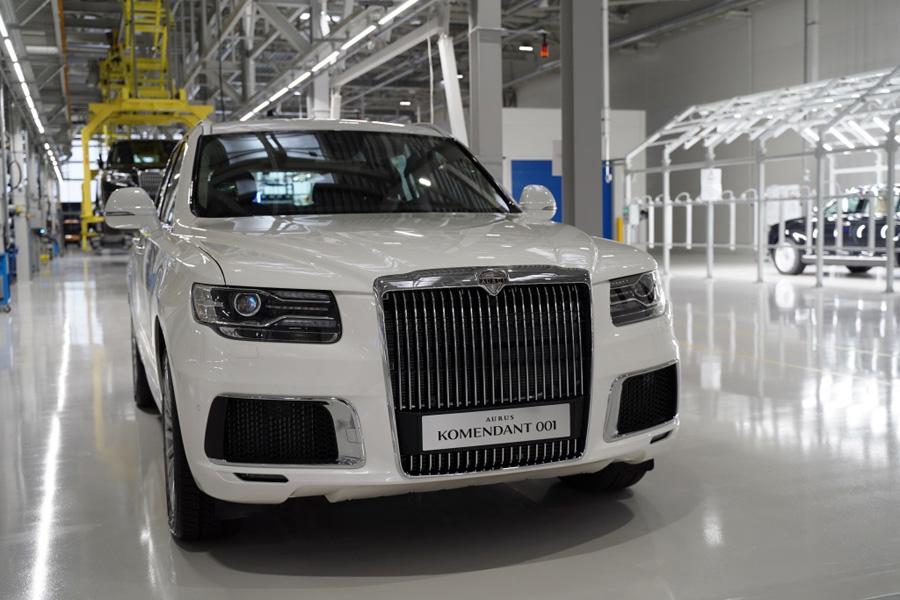 Нижнекамские шинники представили свои разработки для автомобилей Aurus