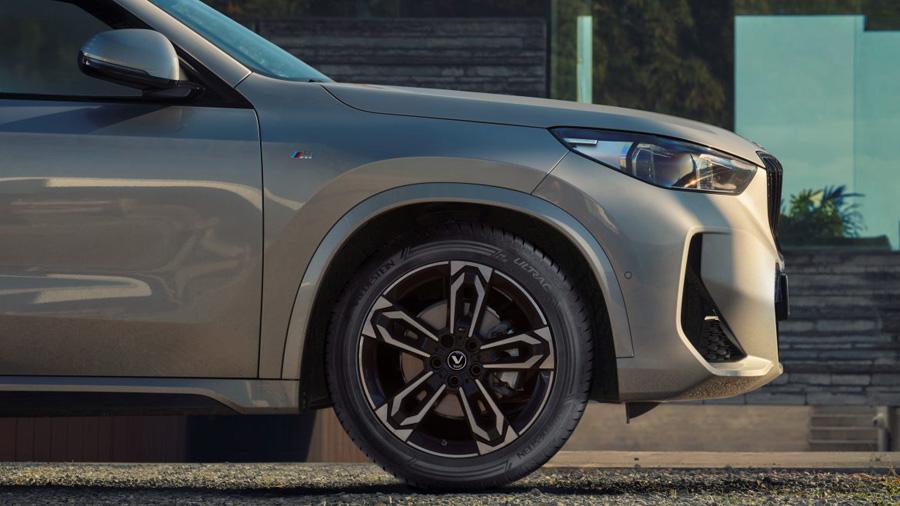 Новые BMW X1 обуют в летние шины Vredestein Ultrac
