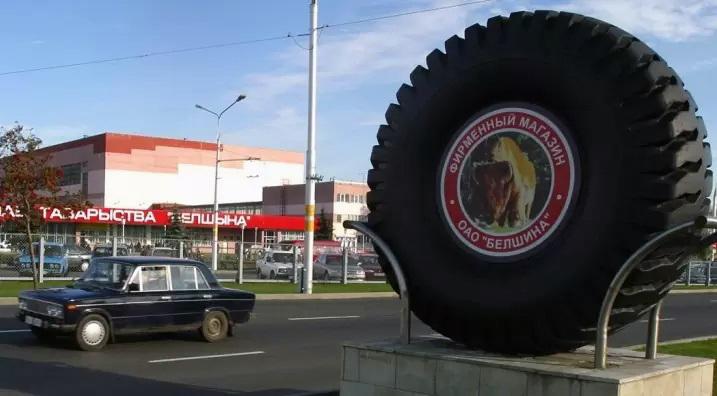 Белорусским госкомпаниям разрешили покупать шины только у «Белшины»
