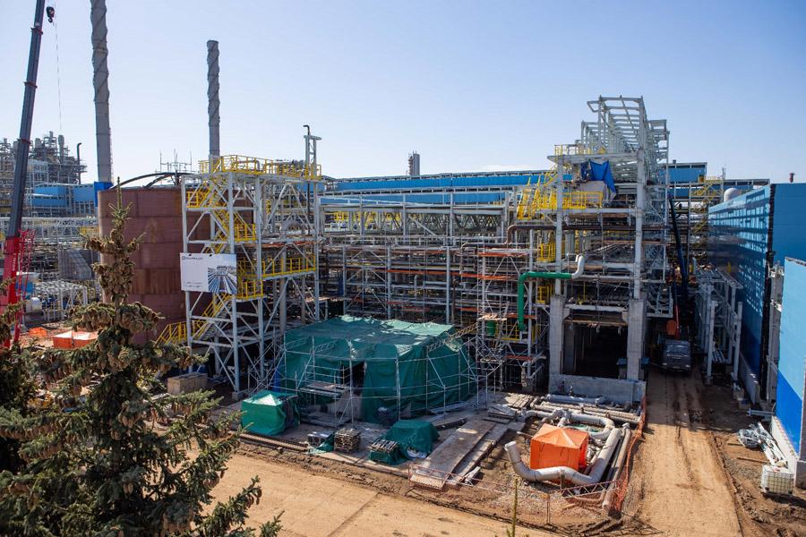 «Нижнекамскнефтехим» завершает строительство новой установки по выпуску галобутиловых каучуков