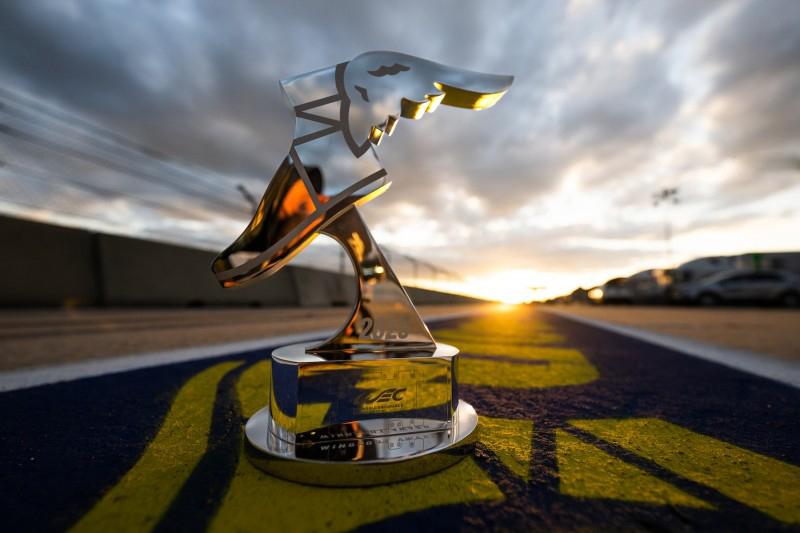 Экс-пилот F1 Уилл Стивенс стал первым обладателем новой награды Goodyear Wingfoot Award