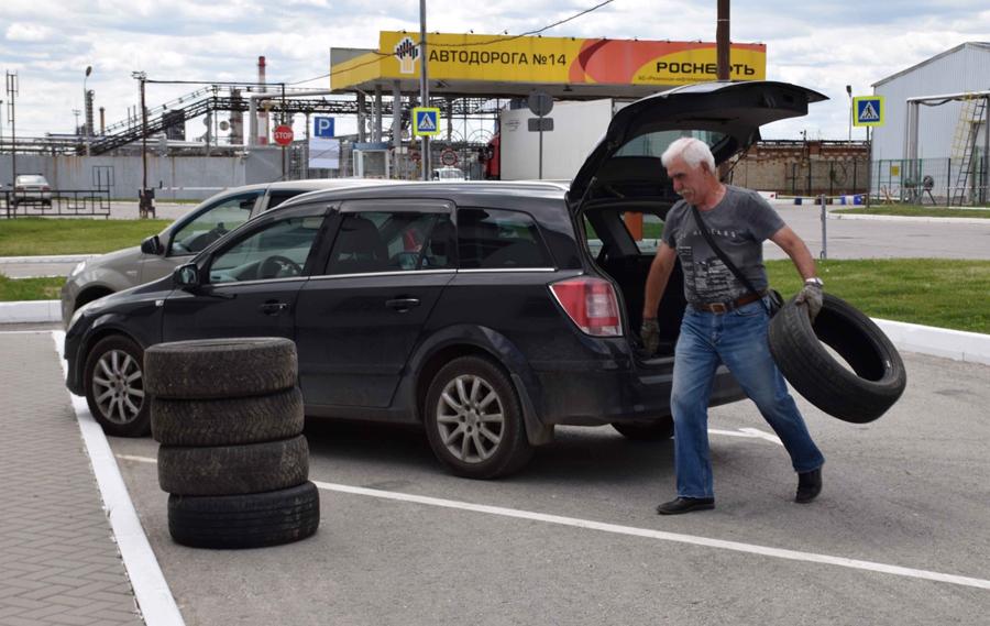 РНПК провела экологическую акцию по сбору утильных шин