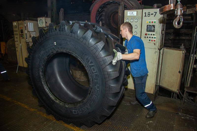 В этом году Волжский шинный завод отметит 60-летие выпуска первой шины