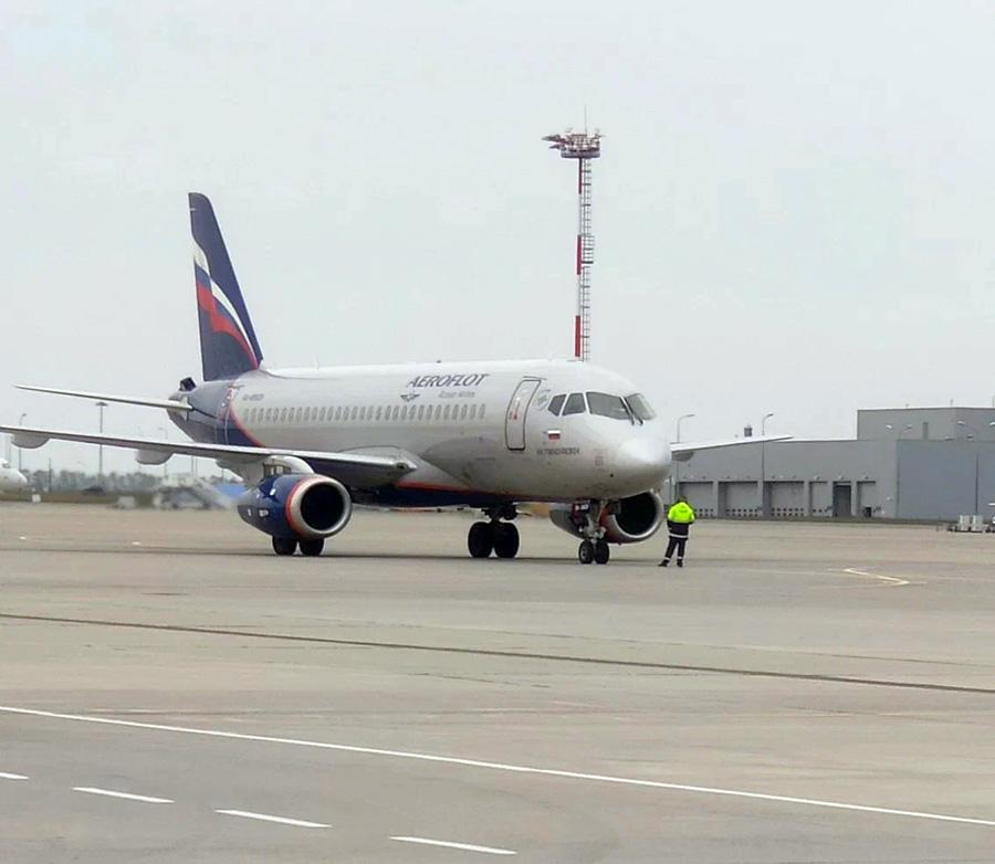 Шины для российских самолетов SSJ New проходят испытания в Китае