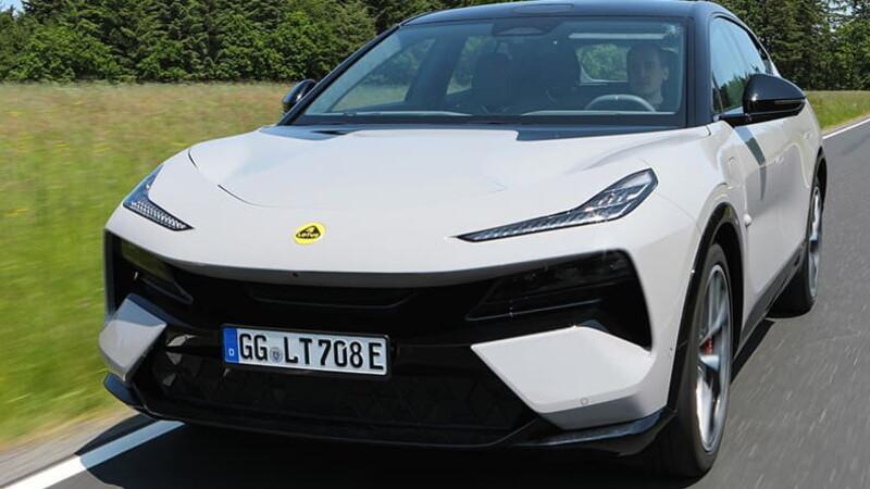 В Pirelli разработали линейку оригинальных шин для Lotus Eletre