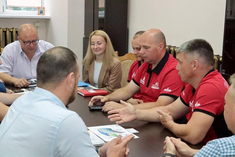 «МАЗ-СПОРТавто» и «Белшина» согласовали планы по сотрудничеству