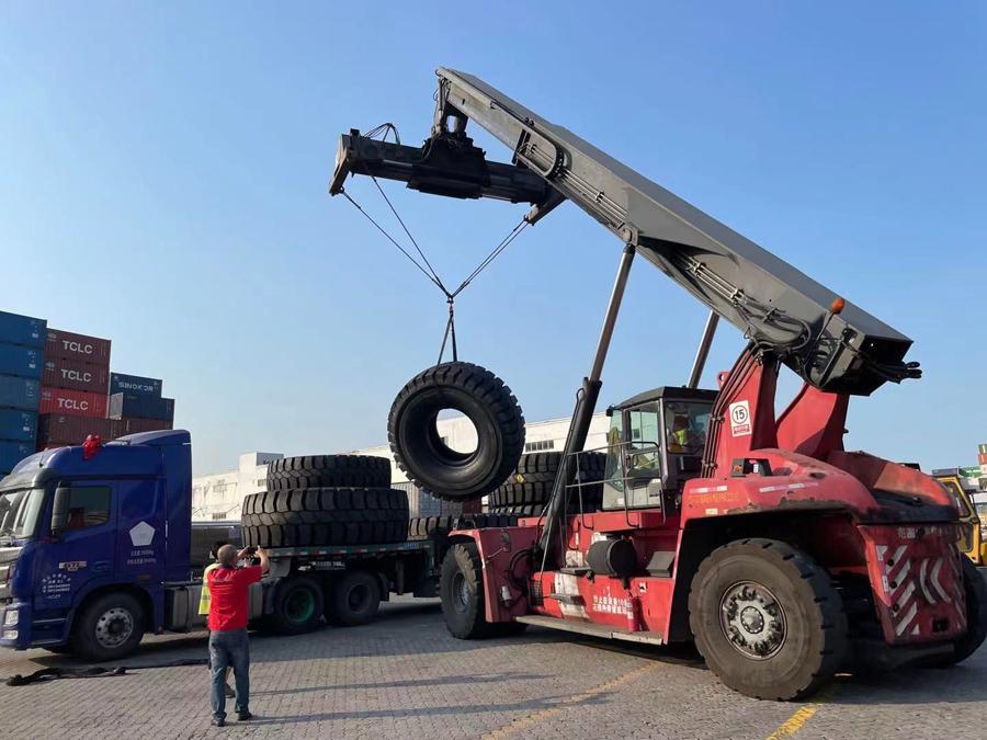 В топ-5 основных импортеров индустриальных шин в РФ вошли четыре китайских компании