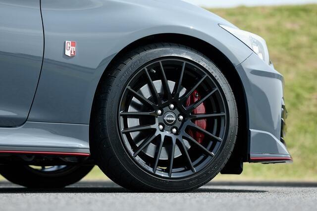 Sumitomo поставляет шины Dunlop SP Sport Maxx GT600 для новых спорткаров семейства Nissan Nismo