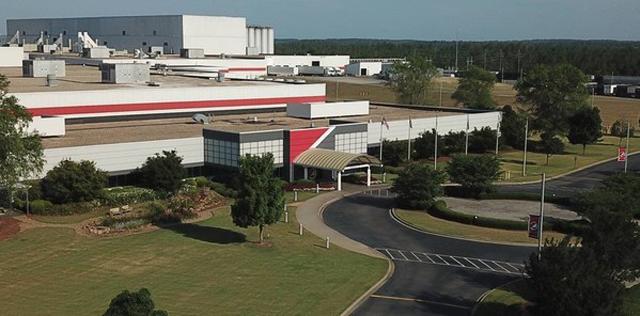 Завод пассажирских шин Bridgestone в Южной Каролине отмечает свое 25-летие