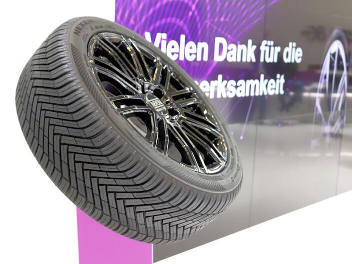 Эксперты Auto Bild присвоили всесезонке Nexen N'Blue 4Season 2 знак «Зеленая шина»