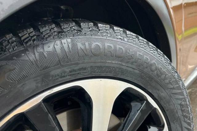 Шипованные шины Gislaved Nord*Frost 200 впечатлили эксперта «Российской газеты»