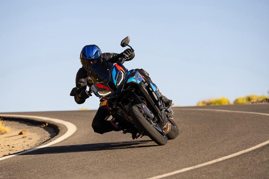 Continental поставляет заводские шины для оснащения новых байков BMW M 1000 XR