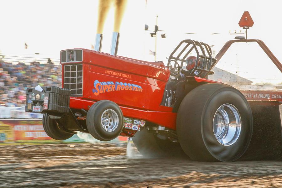 Maxam Tire - титульный спонсор National Tractor Pulling Championships 2023