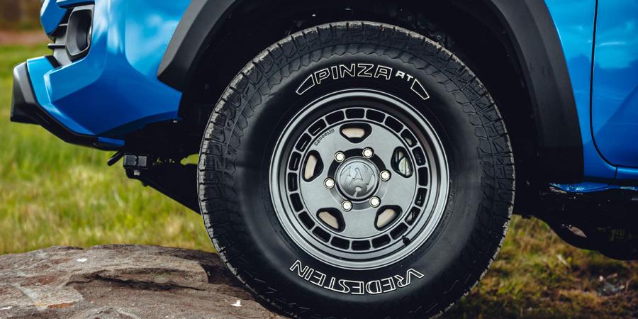 Bridgestone судится с Apollo Vredestein из-за названия линейки шин