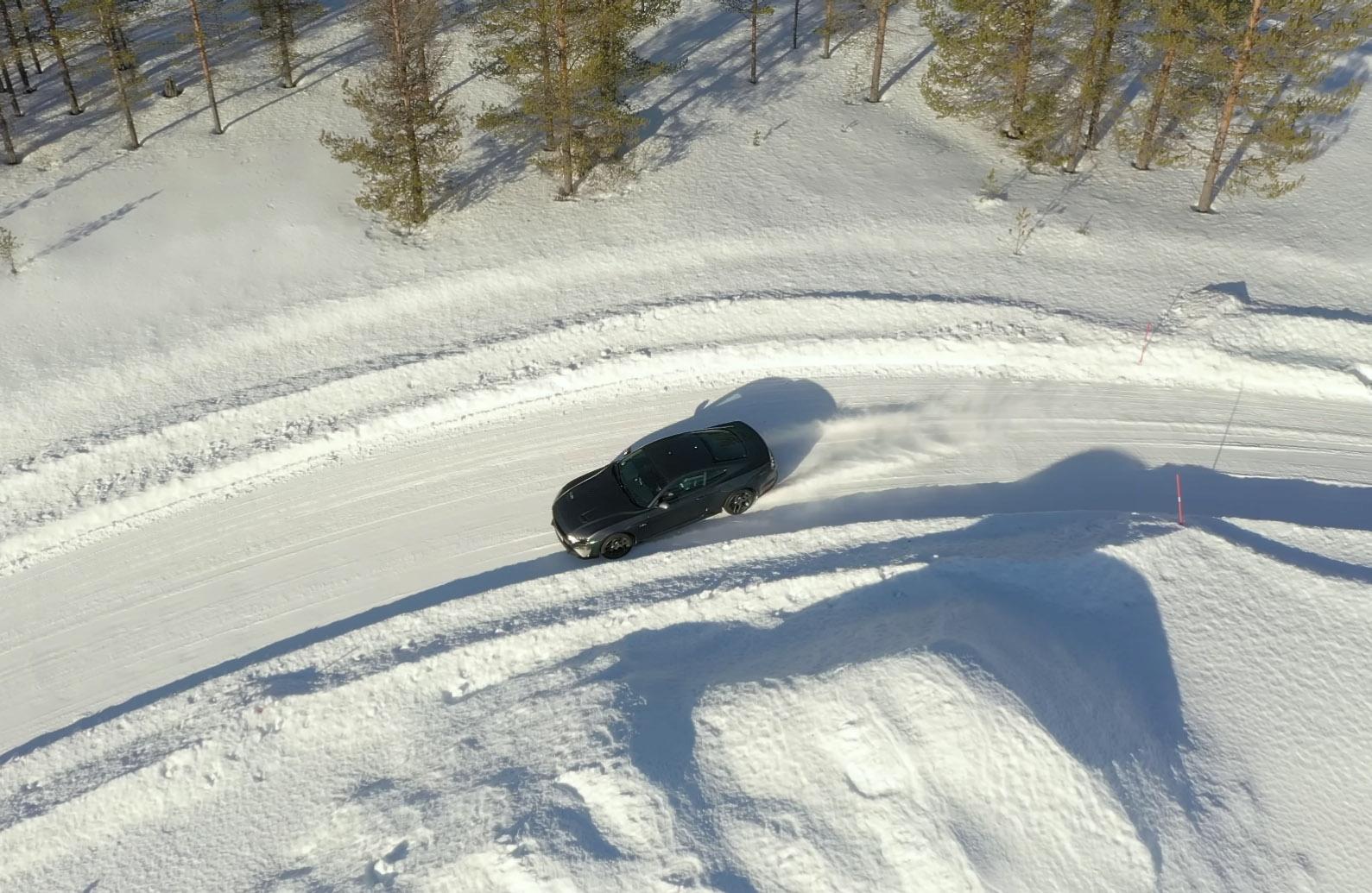 Эксперты Tyre Reviews протестировали зимние UHP-шины в размере 255/40R19