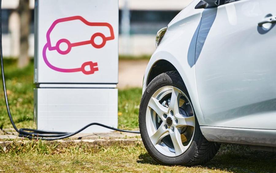 Десять крупнейших мировых производителей электромобилей полагаются на шины Continental