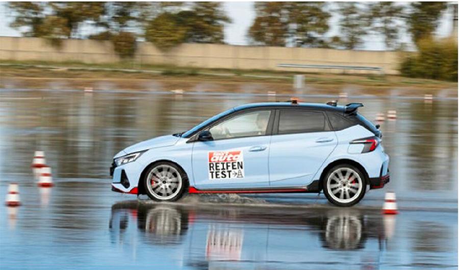 Эксперты SportAuto провели испытания 18-дюймовых высокопроизводительных шин