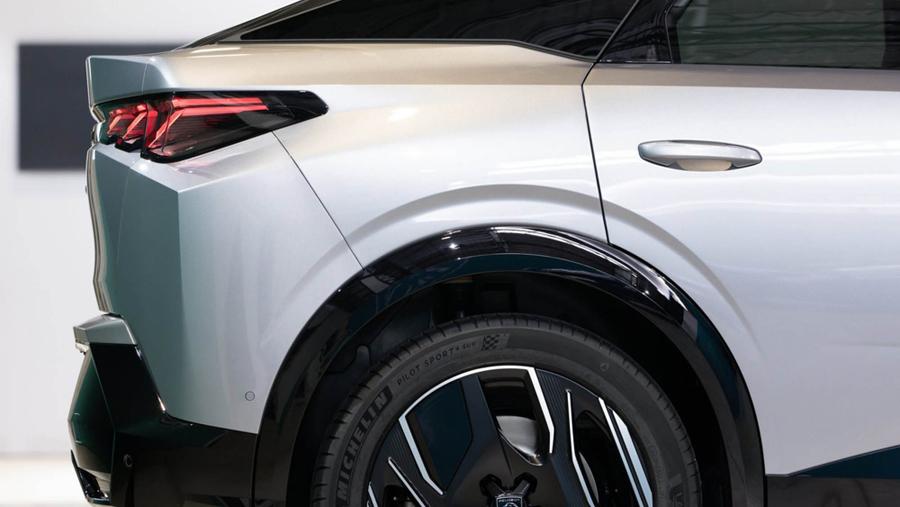 Michelin - эксклюзивный поставщик шин для новых Peugeot 3008 и E-3008