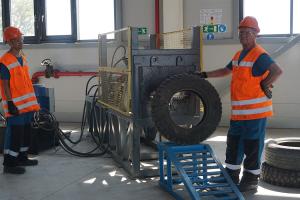 В Волгограде на переработку сдана первая тысяча тонн отработанных шин