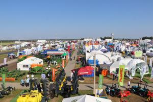 Барнаульские агрошины представили на «Дне Сибирского поля»