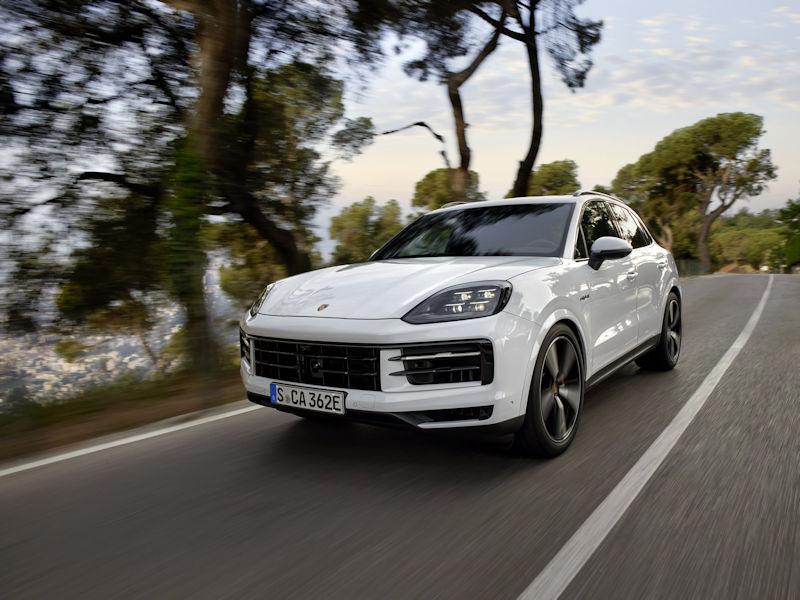 Nexen поставляет шины для оснащения нового поколения Porsche Cayenne