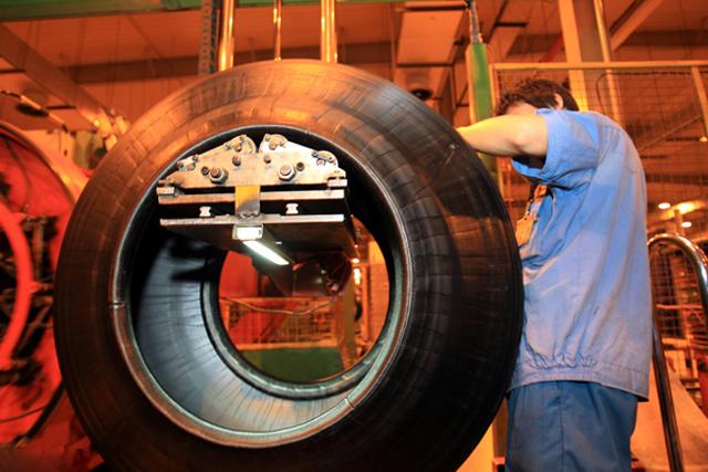 США продлили действие повышенных пошлин на китайские TBR-шины