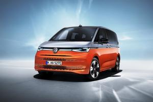 Новые Volkswagen Multivan T7 обуют в шины Kumho Ecsta HS52