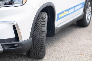 Assurance WeatherReady 2 - новая шина от Goodyear для всепогодного вождения