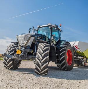 Firestone запускает на североамериканском рынке новую линейку тракторных шин Bridgestone