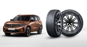 Новые корейские кроссоверы Renault Grand Koleos поедут на заводских всесезонках Nexen Roadian GTX