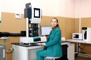 Новое оборудование из Китая расширит возможности заводской лаборатории «Белшины»