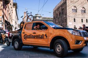 Компания Continental остается главным спонсором и официальным шинным партнером Giro d'Italia 