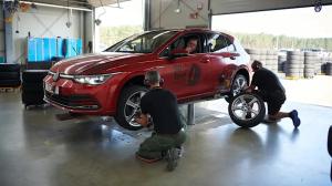 ADAC протестировал 18 моделей 18-дюймовых летних спортивных шин