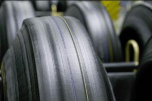 Росстат опубликовал данные по производству шин в России за январь-май текущего года