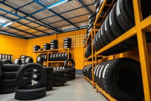 Росстат зафиксировал снижение производства легковых и грузовых шин по итогам первого полугодия
